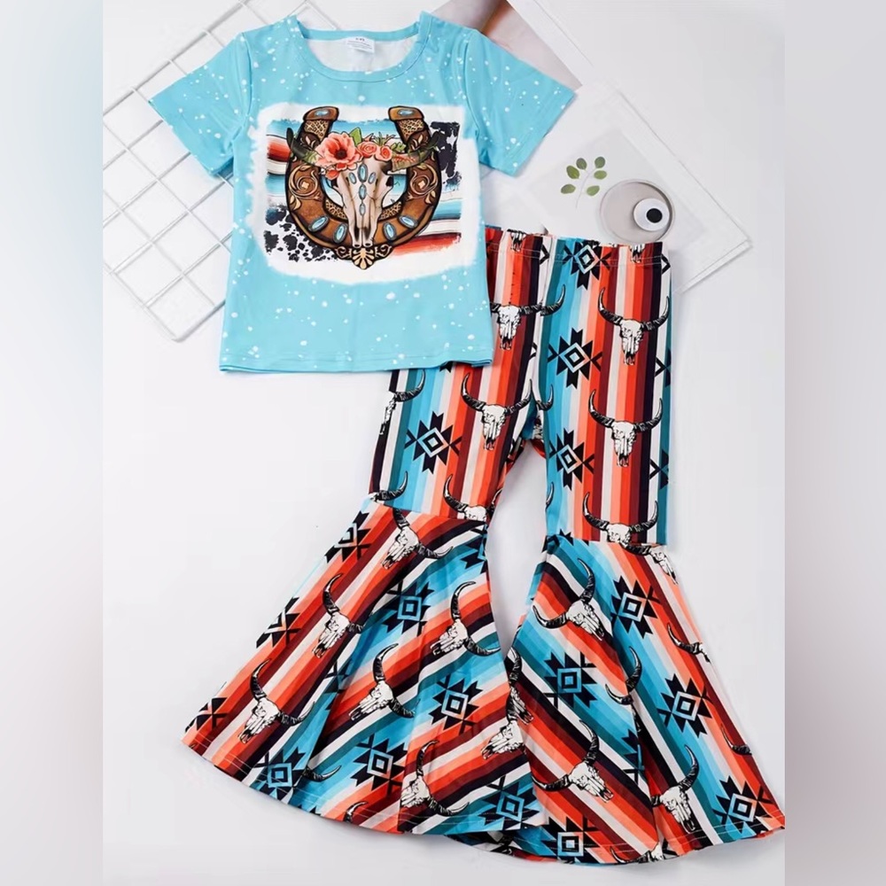 Girls Boutique Western Floral Steer Graphic Top & Floral Bell Bottom Pants Set